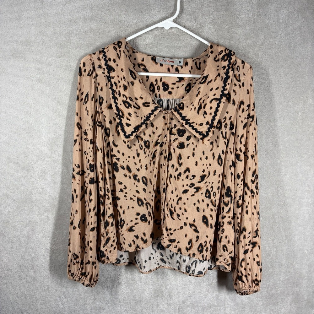 Anthropologie It's 9pm Loungewear Leopard Button Up Top Size US 2 Retro Relaxed